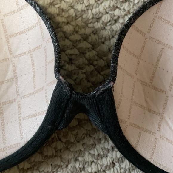 Victoria Secret Padded Perfect Coverage - Picture 6 of 7